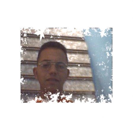 hyjgug